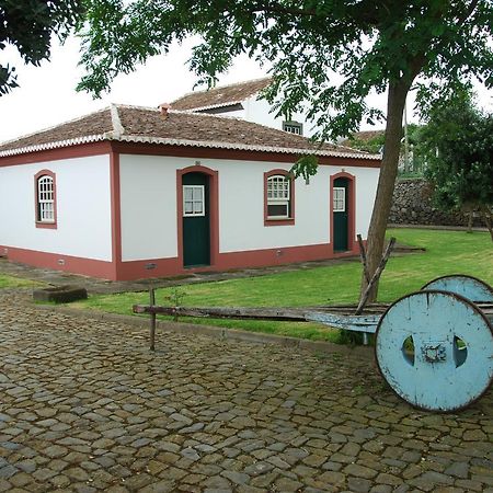 Quinta Dos Figos "5 Trevos Gold" Villa Praia da Vitoria Ngoại thất bức ảnh